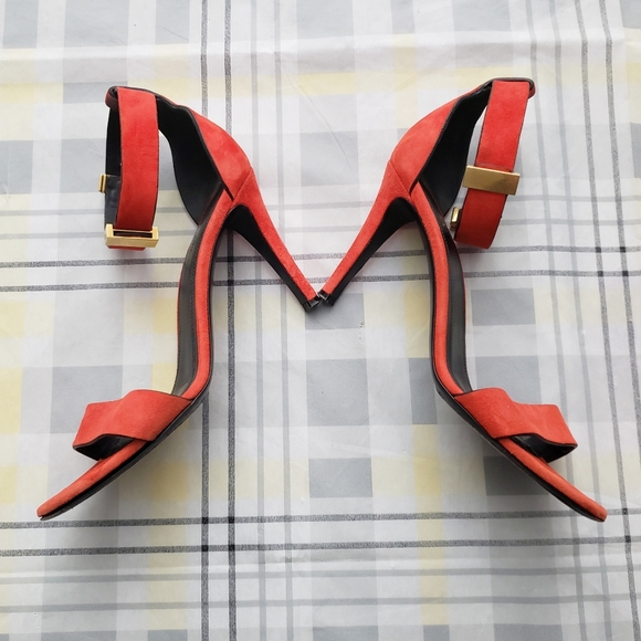 Celine Paris Red Suede Heels Italy Gold Clasp Cute - Picture 11 of 16